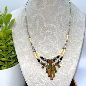 Vintage Korea Silver Tone Necklace 17' Liquid Beads and Jade Boho  Western